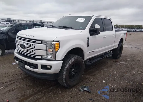 2017 Ford F-250 Lariat из США, поврежденный, VIN 1FT7W2BT4HEE80834